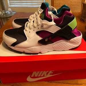 Kid's Nike Huarache Run Peace